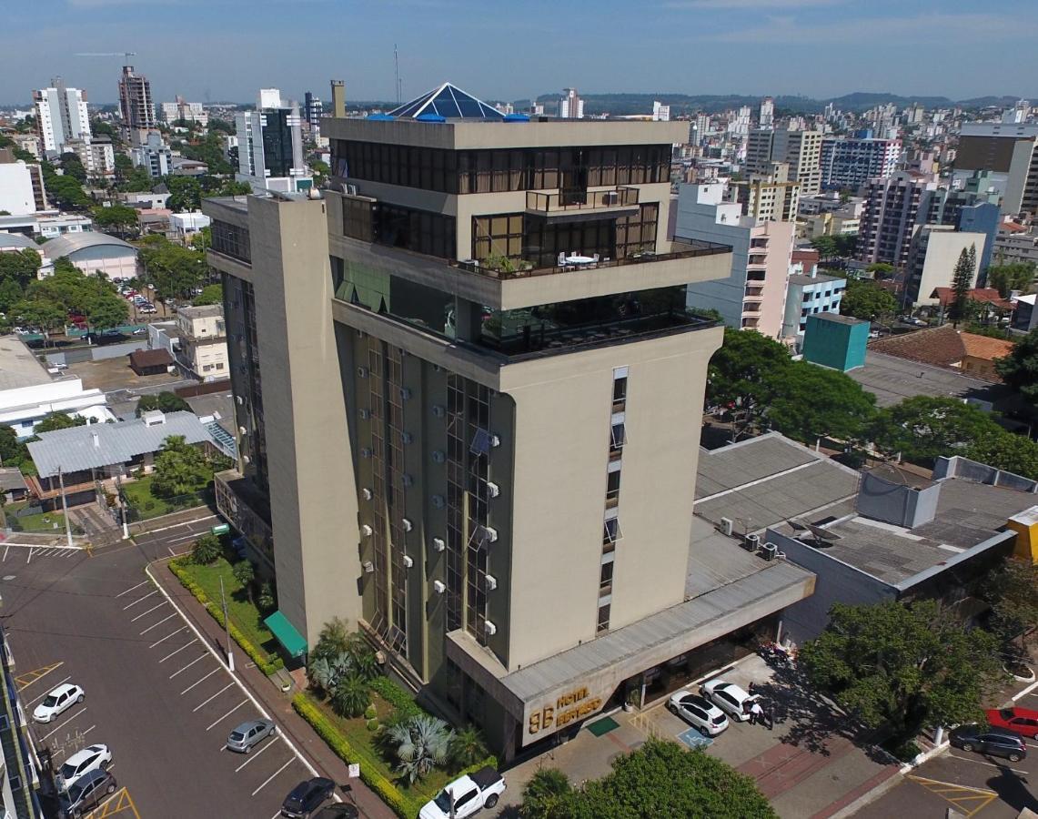 Hotel Bertaso Chapecó Exterior foto